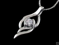 0.07ct Diamond 18K White Gold Pendant with Chain